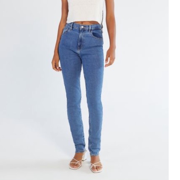 BDG high rise girlfriend jeans - open hem - Picture 11 of 11